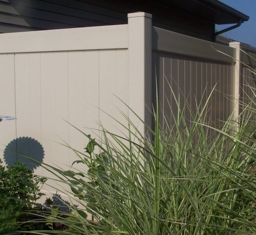 vinyl fence (2)